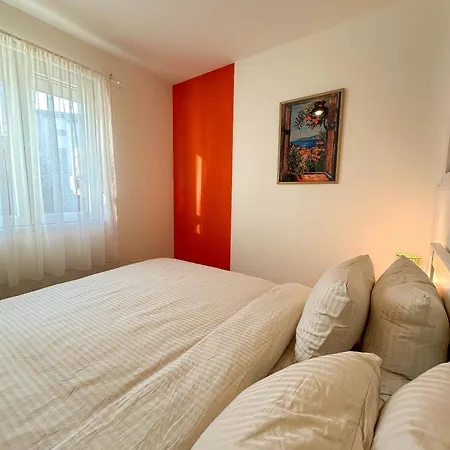 Marasca Apartment *
